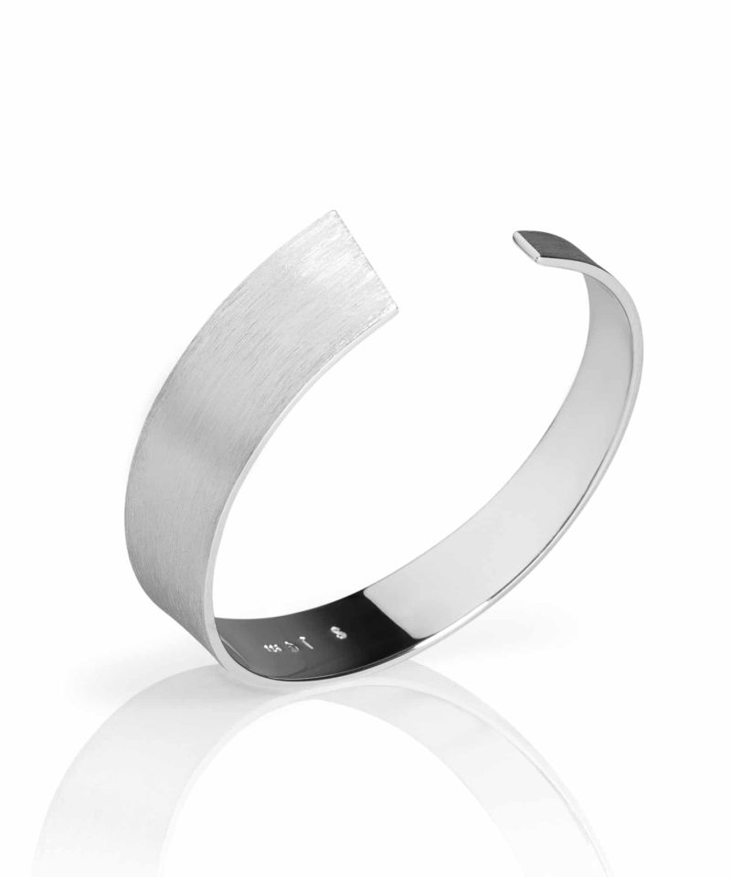 Preikestol armring 925s matt