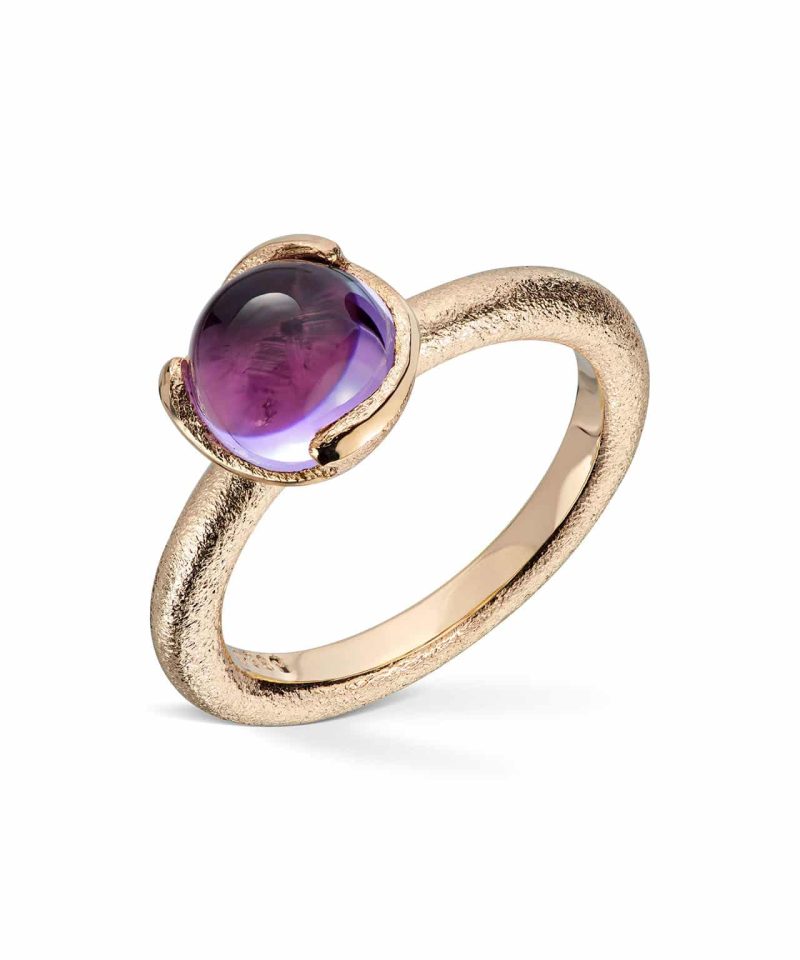 Blome - Ring i gult gull med amethyst 8mm