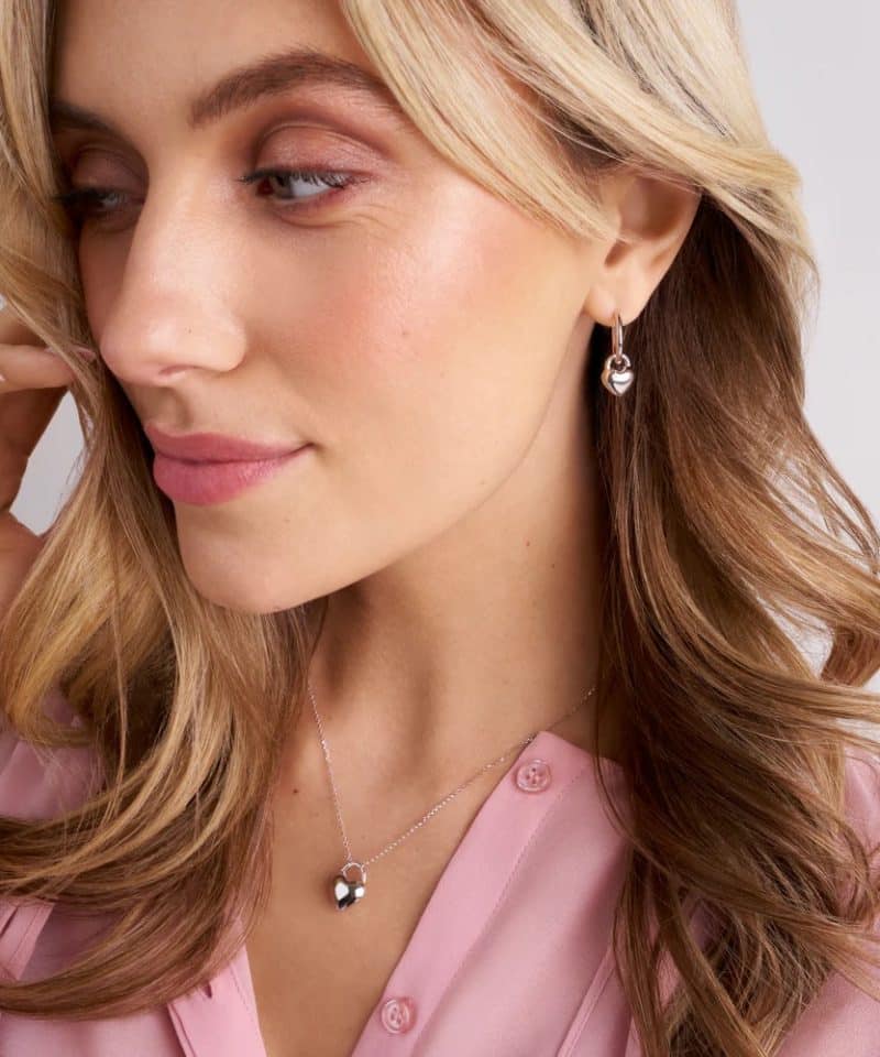 Alternative view of Julia Piccolo halssmykke