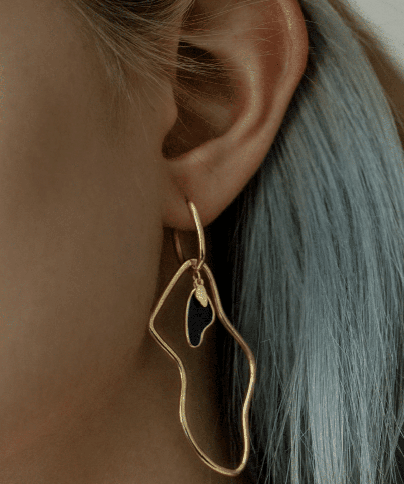 Ørepynt forgylt sølv med lapis