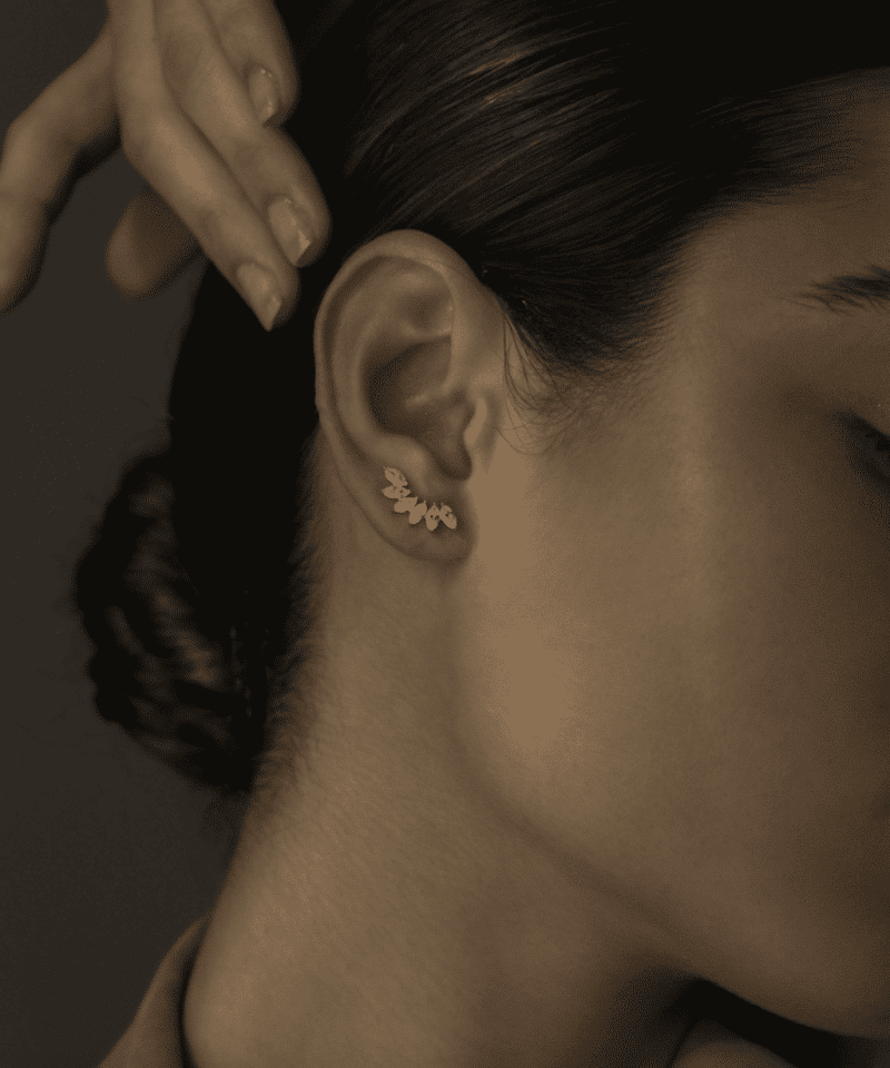 Alternative view of Ørepynt climber i sølv marquise zirconia