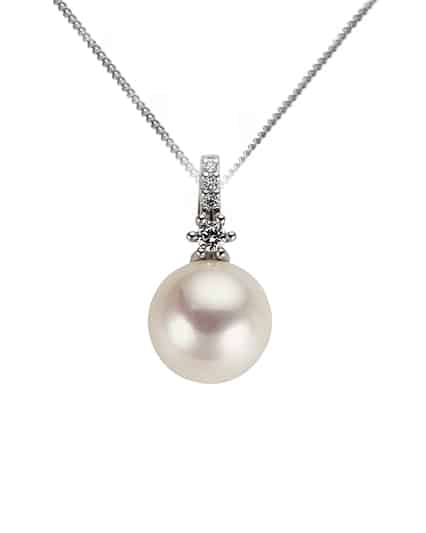 Anheng perle i hvitt gull med diamanter