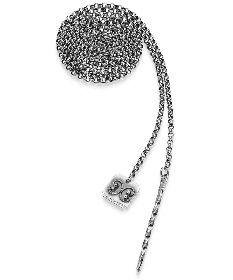 Otteren Bunadsølv - Oksidert med kjørner Trekkjede med spyd og løv