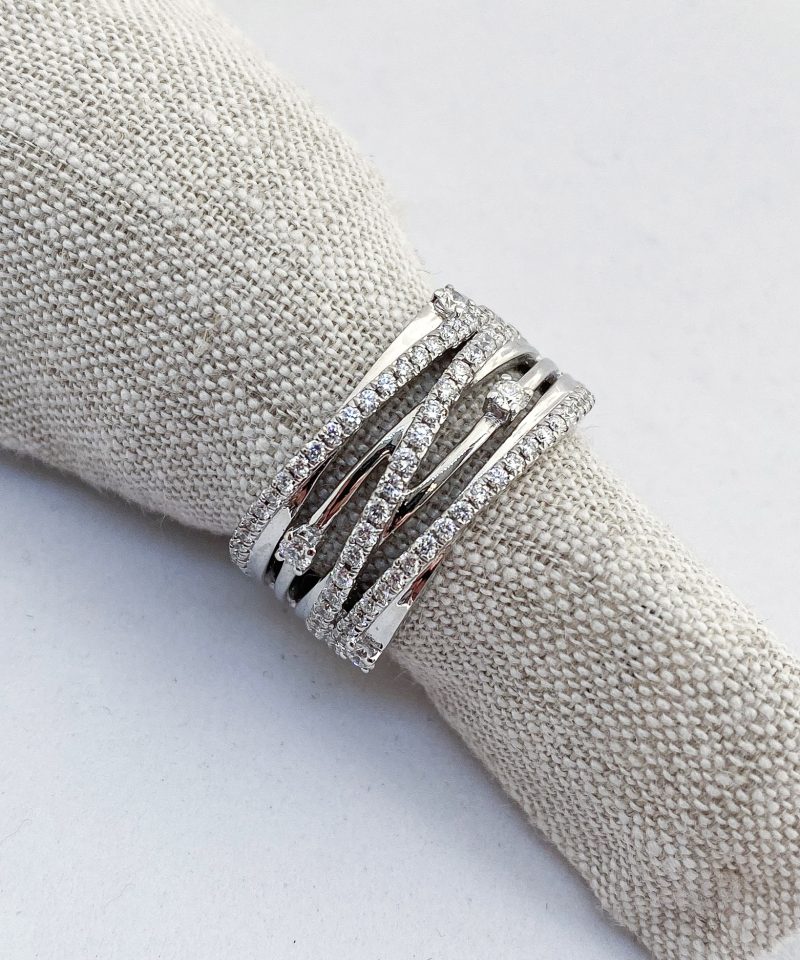 Diamantring hvitt gull 0.61ct