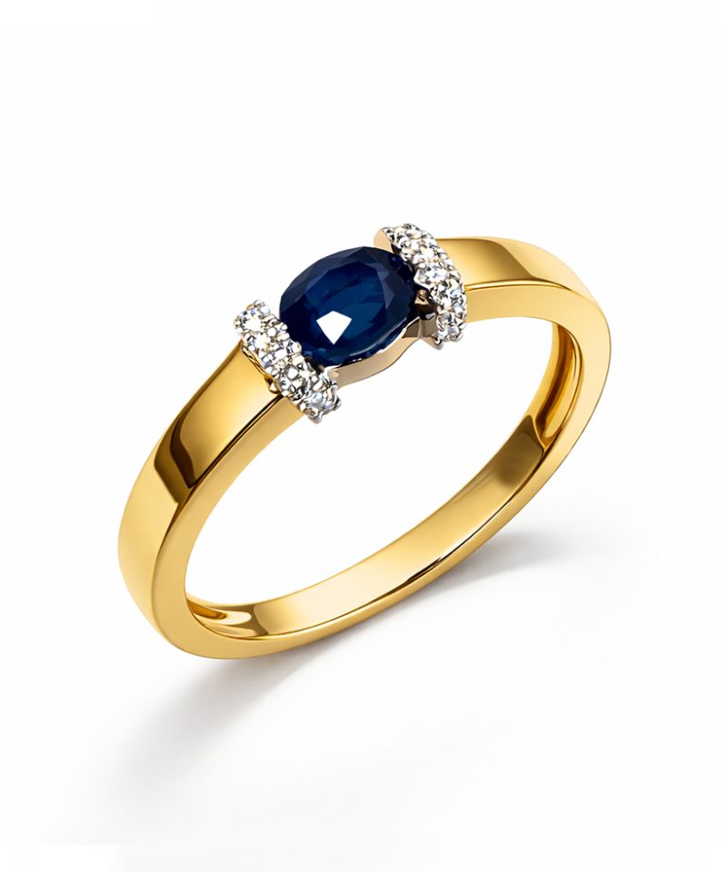 Ring i gult gull, Safir og diamanter