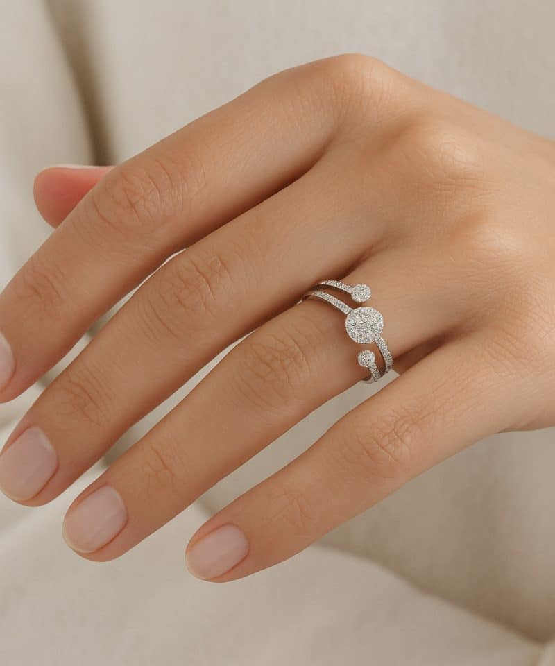 Alternative view of Ring i hvitt gull med diamanter 0,53ct