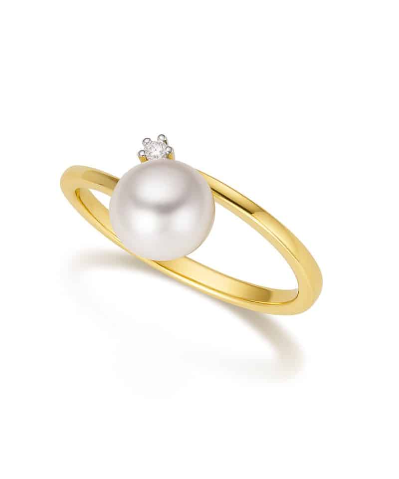 Ring i gult gull, Diamanter og Ferskvannsperle