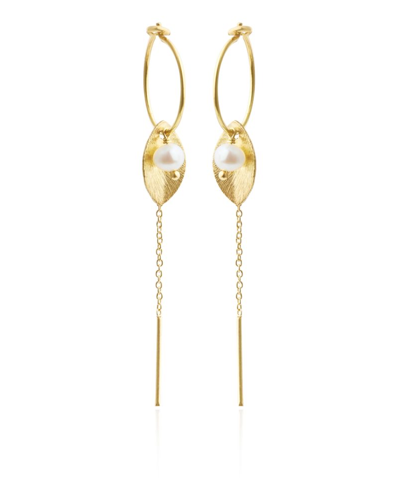 Creol forgylt, blad med kjede og perle