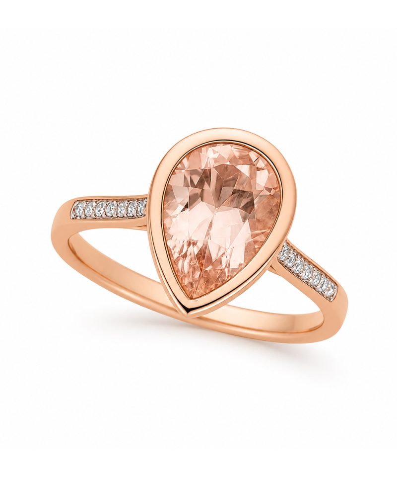 Ring i rosè gull, Morganitt og diamanter 0,08 ct