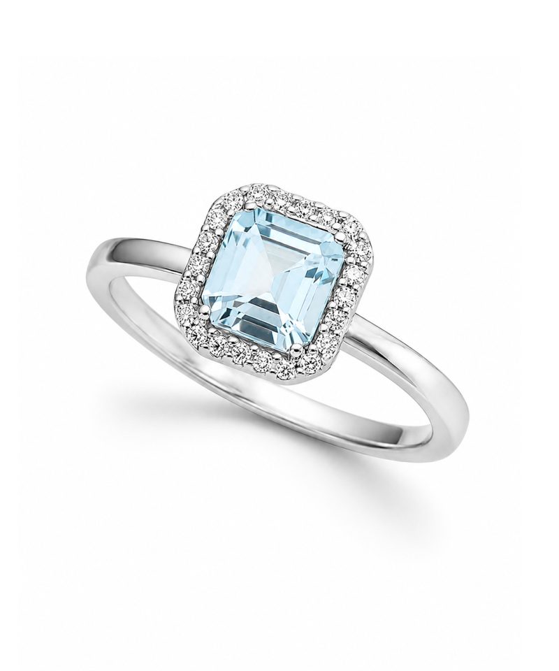 Ring i hvitt gull, Sky Blue Topas og Diamanter