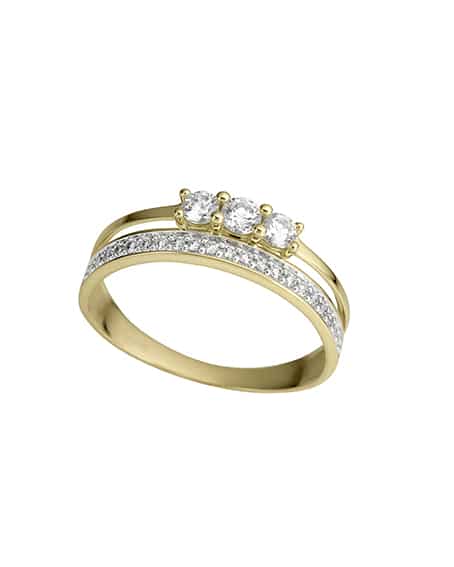 Ring i gult gull med zirconia