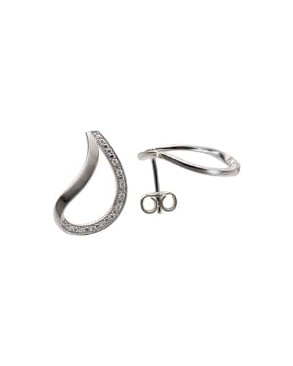 Ørepynt i hvitt gull med diamanter 0.10ct