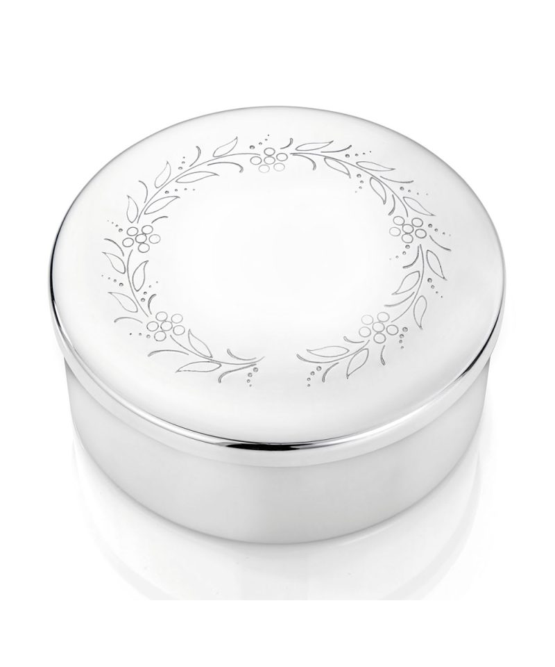 Smykkeskrin i sølv med blomsterkrans