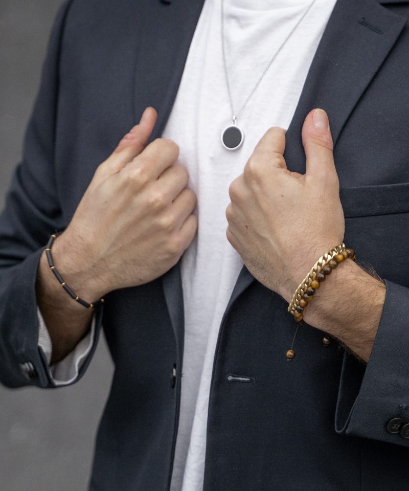 Alternative view of Panser armbånd i stål 21cm