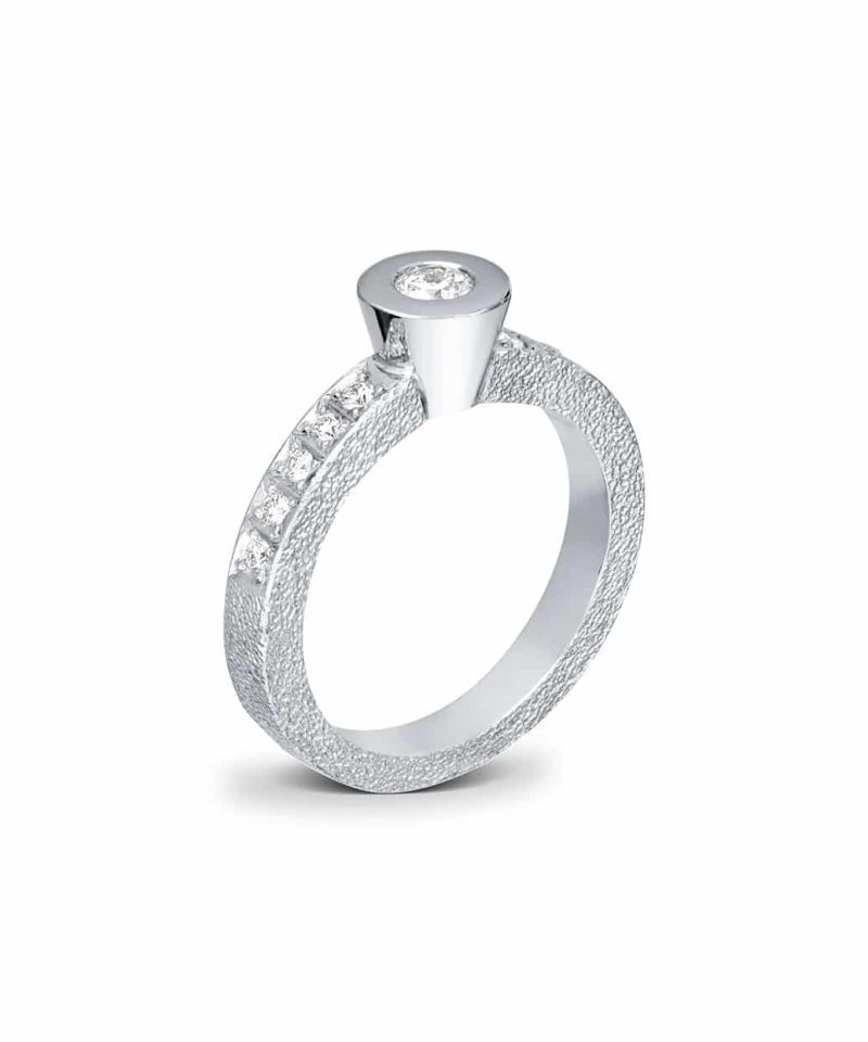 Alternative view of Circle Ring i hvitt gull med diamanter