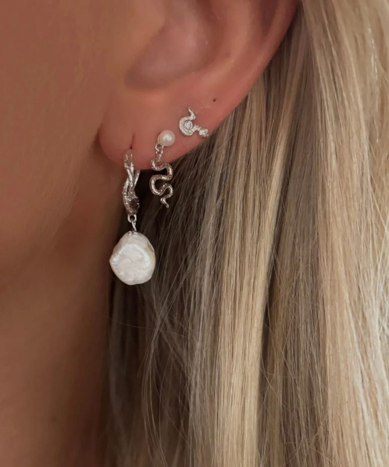 Alternative view of Amaru Earrings - Silver