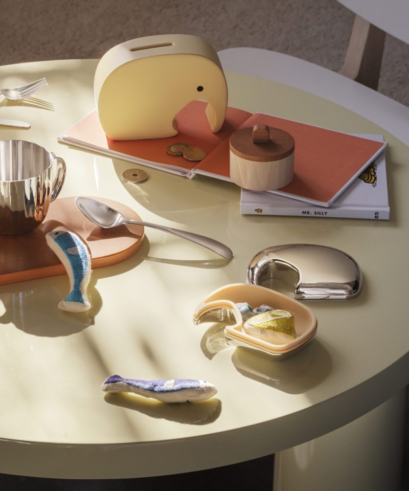 Alternative view of Miniphant Vanilla Bean