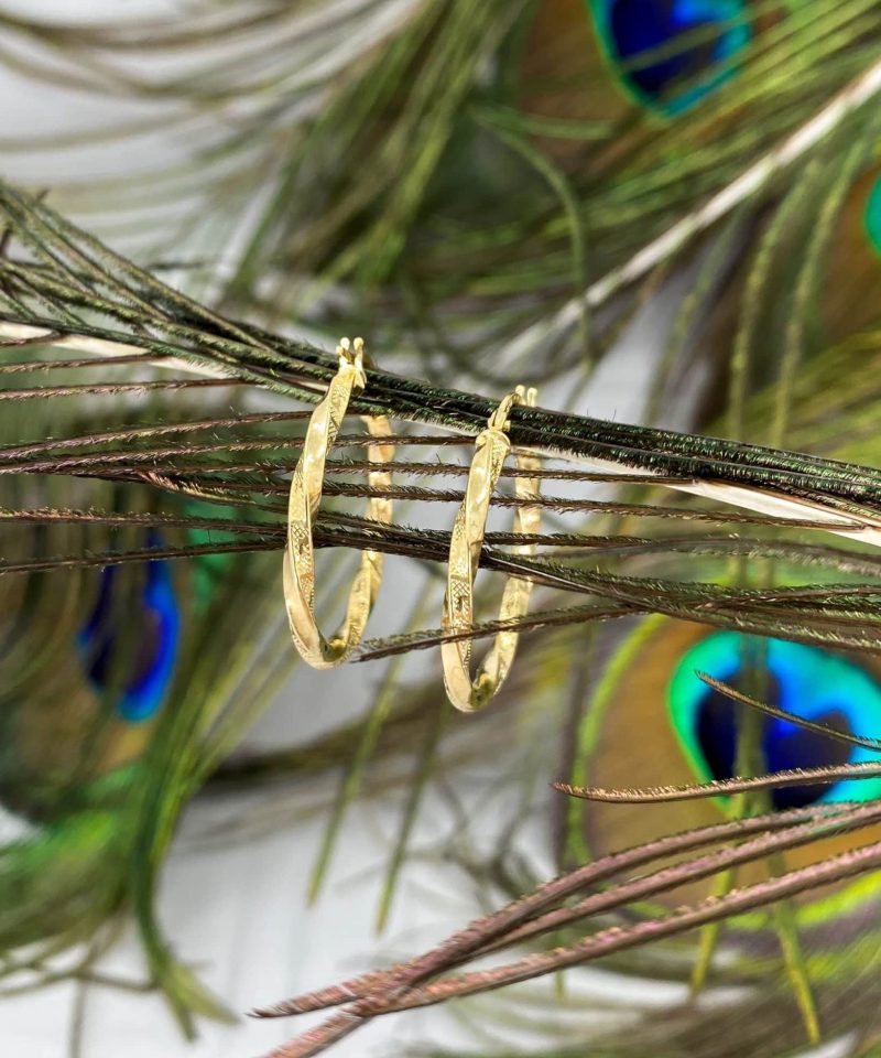 Øreringer gultgull vridd/mønster 2x20mm