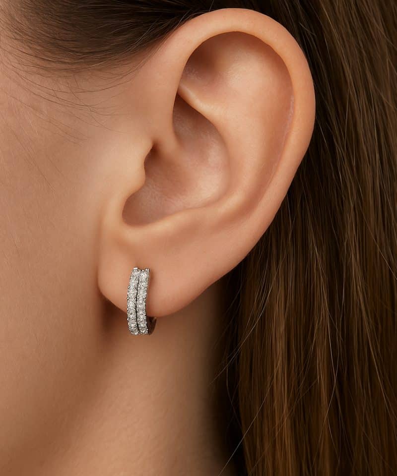 Alternative view of Øreringer i hvitt gull 0.27ct