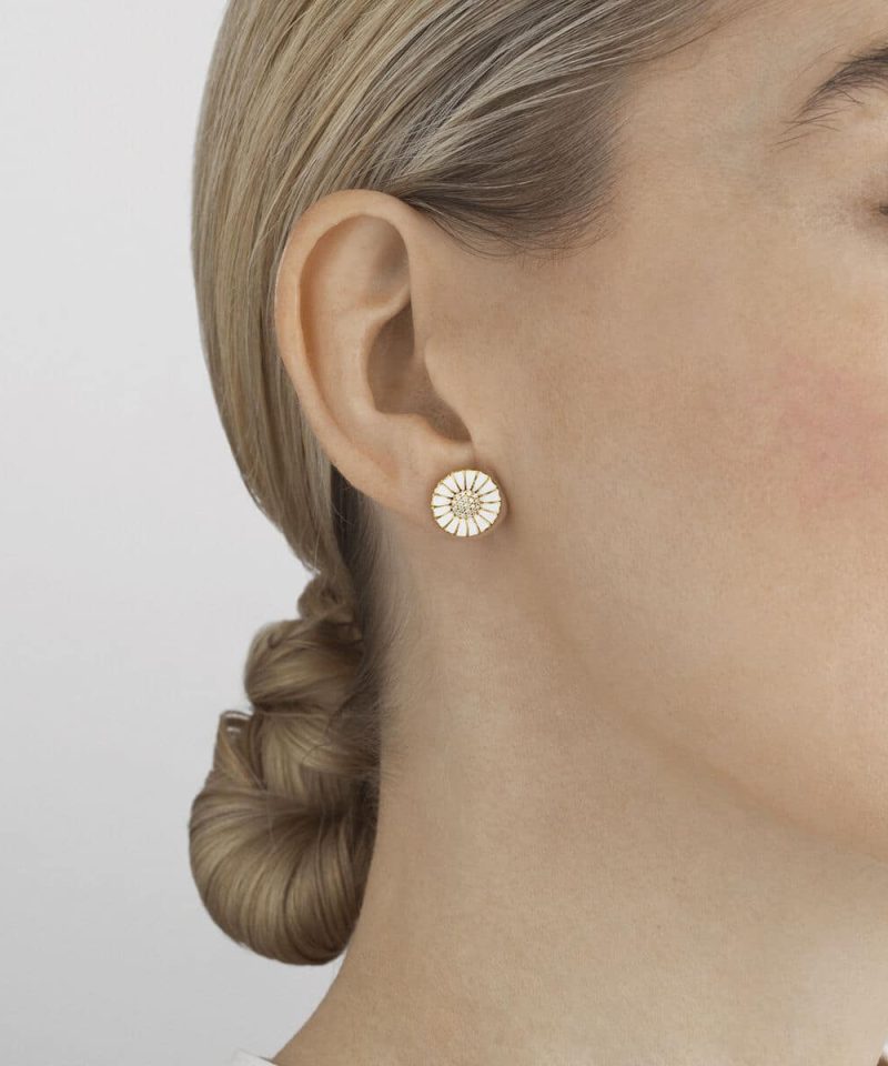 Alternative view of Daisy Ørepynt med diamanter