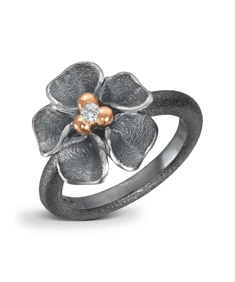 Flôra Oksidert sølv ring med diamant, Medium