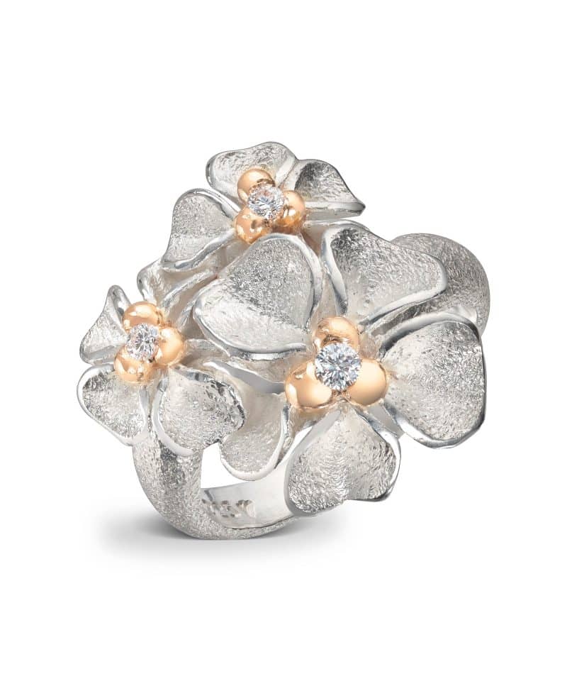 Flôra Sølvring med gult gull og diamanter