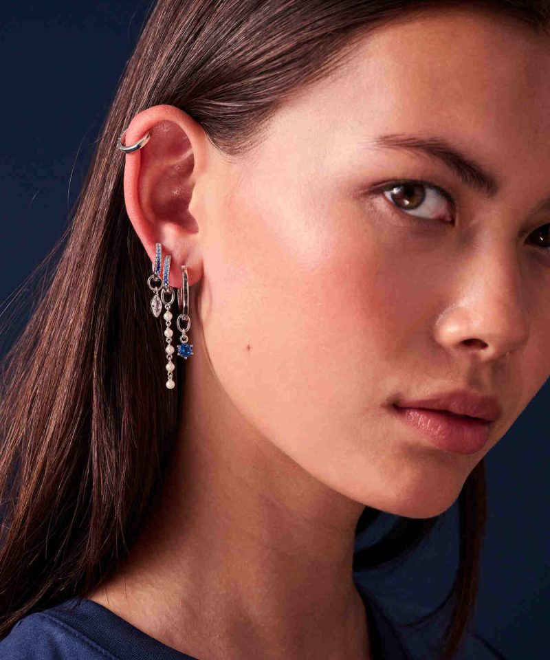 Alternative view of Hoop Charm Perla Cinque