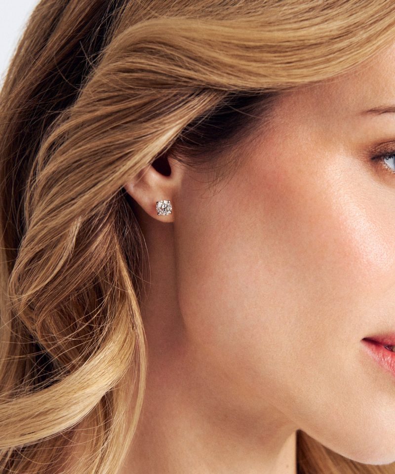 Alternative view of Sif Jakobs Jewellery Earrings Venice Solitaire - 14k yellow gold or white gold 0.22-3.00 ct TW G-H VS lab-grown diamonds