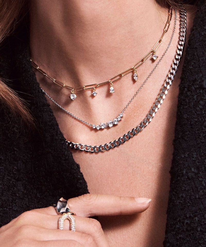 Alternative view of Belluno Piccolo - Halssmykke