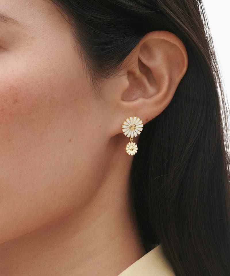 Alternative view of Daisy Doble Ørepynt