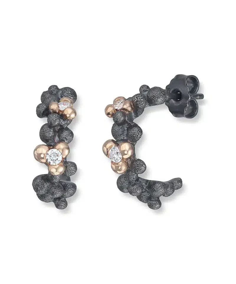 Dugg Øreringer i oksidert med gull og diamanter