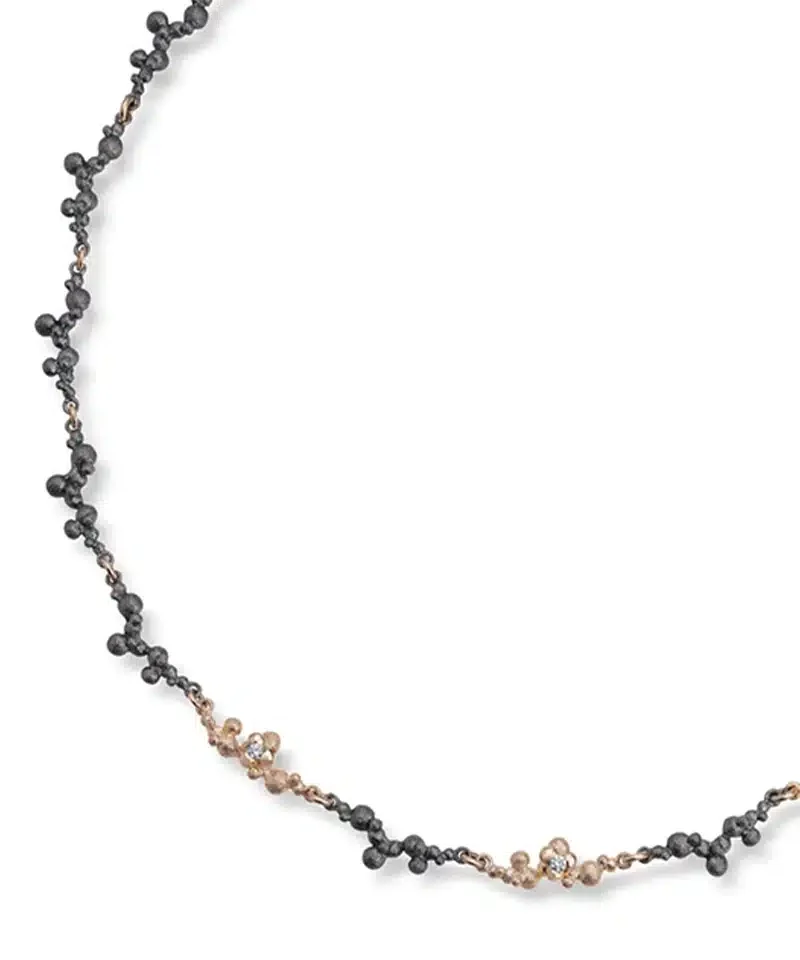 Alternative view of Dugg - Collie i oksidert sølv med gull og diamanter