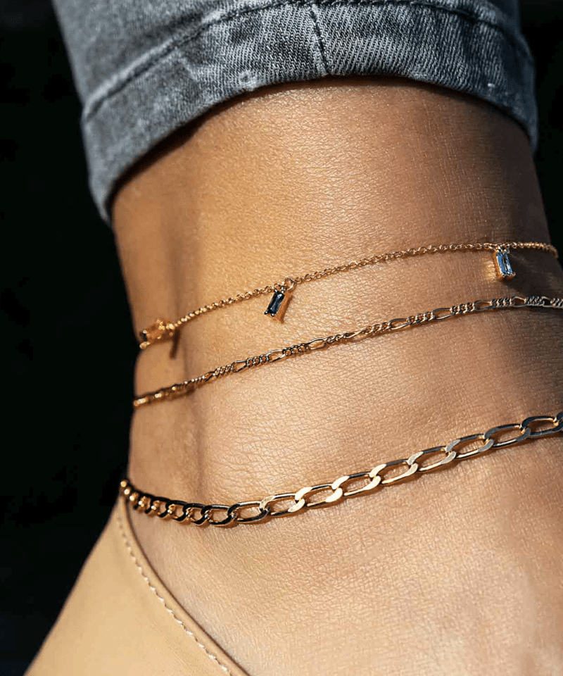 Alternative view of Cheval - Fotlenke