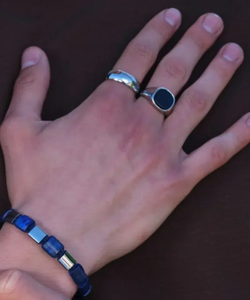 Alternative view of Armbånd med lapis og stål