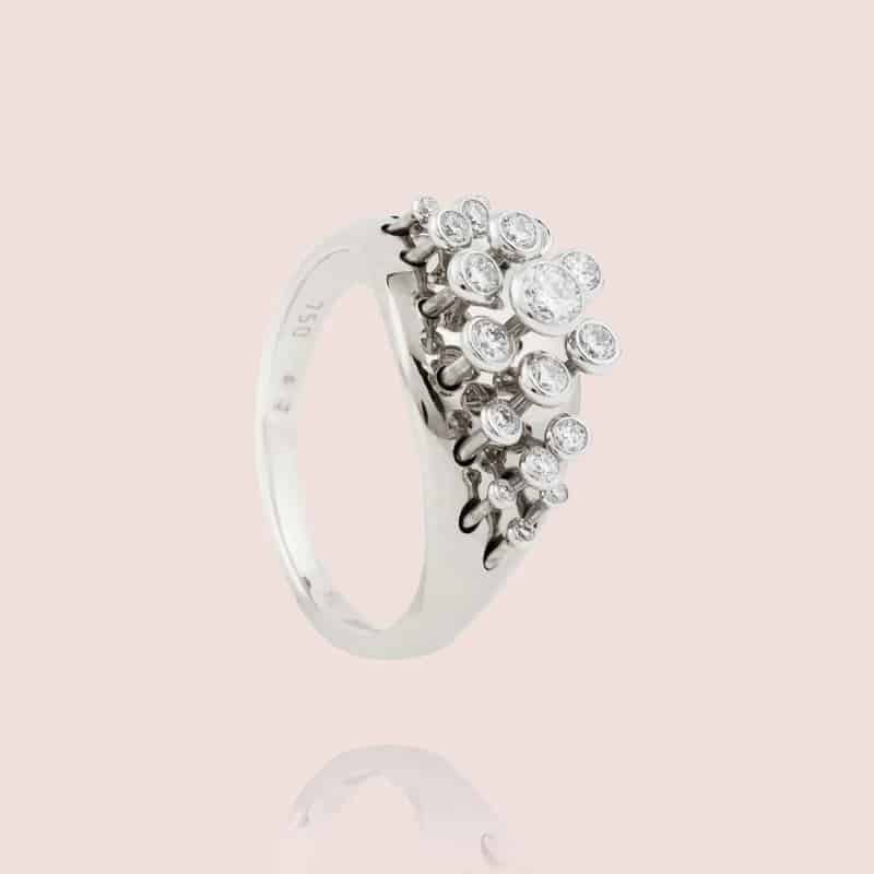 Alternative view of Queen Wave Ring 18K 0.50ct Tw/Vs